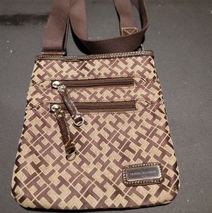 Tommy Hilfiger Monogram Womens Crossbody Shoulder Bag Purse 6916787 used